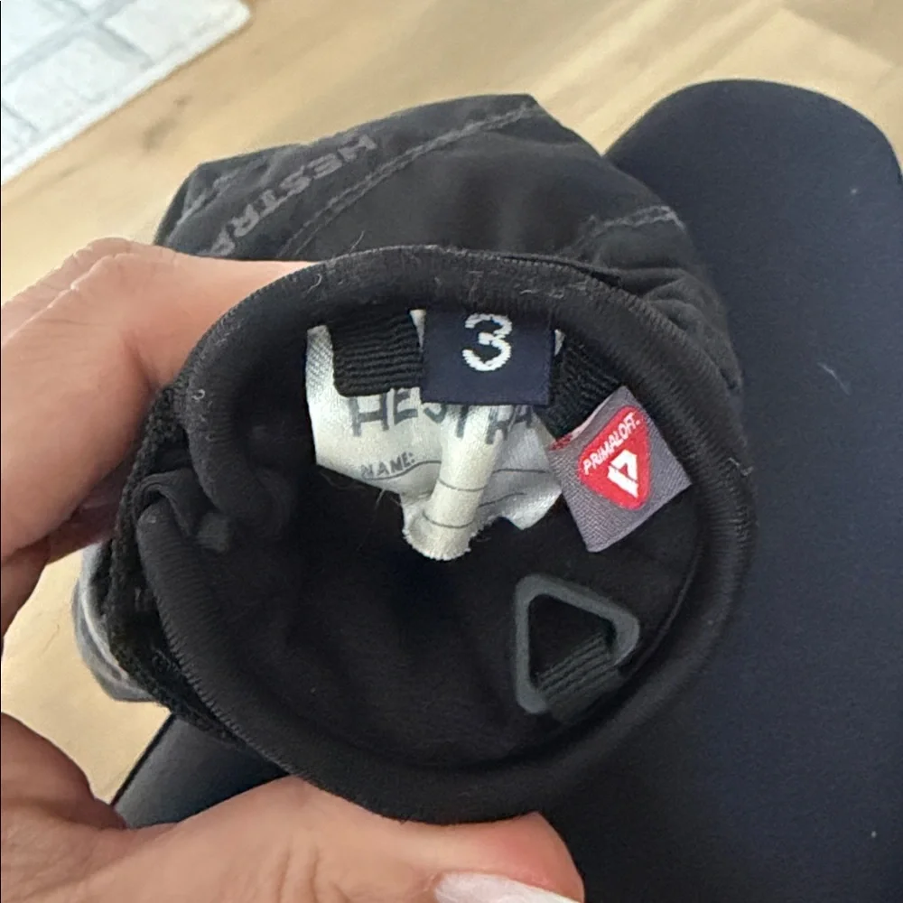 Hestra Mittens - size 3